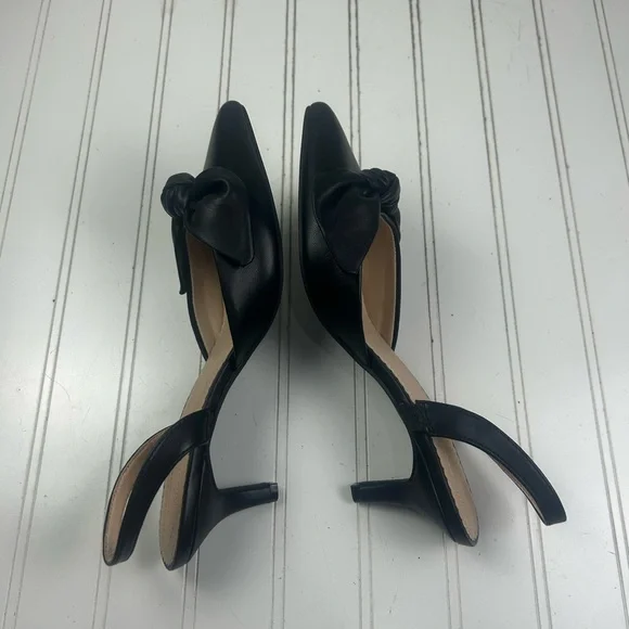 Isaac Mizrahi Black Slingback Bow Kitten Heels Pointed Toe Women’s Size 9 - Picture 5 of 9